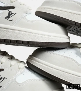 کفش کتانی مردانه و زنانه سفید کرم مشکی NIKE LOUIS VUITTON x travis scott