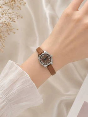ساعت مچی زنانه چرمی مینیمال کدW490 (عسلی)