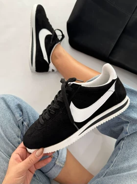 کتانی نایک کورتز 4234