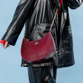 کیف دوشی زنانه چرم یلسان مدل دلسا کد 077-MRV