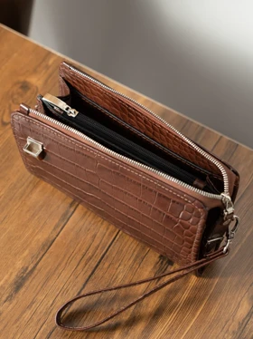 کیف دستی چرم طبیعی قهوه ای کارلوتی کد b212