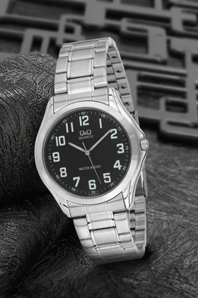 ساعت qandq qandq