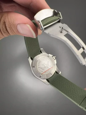 ساعت مچی لونژین اتوماتیک بند رابر سبز Longines