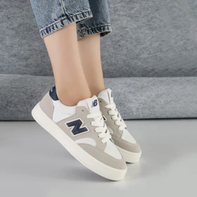 کفش و کتانی اسپرت زنانه و دخترانه مدل نیوبالانس NEW BALANCE رنگ طوسی سرمه ای