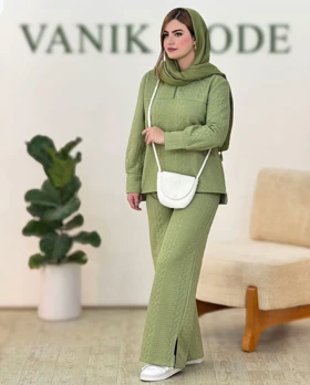 هودی شلوار یقه ایستاده