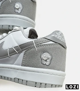 کفش کتانی مردانه و زنانه طوسی سفید نایک NIKE jordan Vodoo