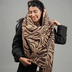 شال فوتر دو رو زبرا (شکلاتی)