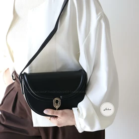 کیف زنانه دوشی مدل رامونا