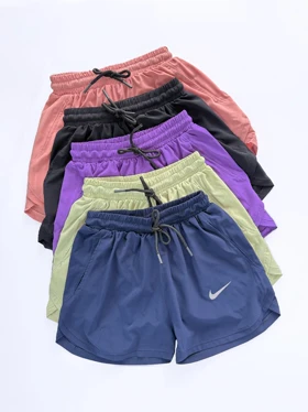 شورتک ورزشی بغل هلال جیب‌دار نایکی Nike