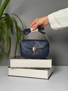 کیف کوچک زنانه طرحدار در 4 رنگ (سورمه ای)