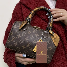 کیف دوشی زنانه طرح لویی ویتون کد 2050