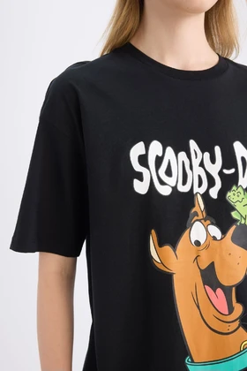 تیشرت آستین کوتاه چاپ شده با یقه پشت سر و طرح پهن Scooby Doo D9106AX25SM