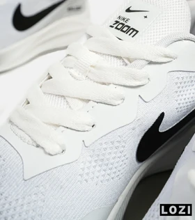 کفش کتانی بزرگ پا سفید مشکی Nike air zoom max