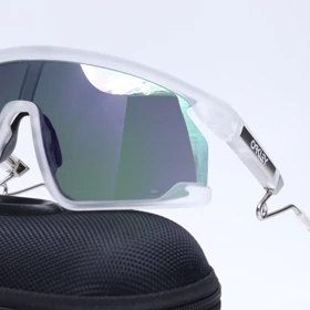 عینک برند OAKLEY کد 181263