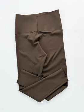 لگ ورزشی فلامنت حرفه ای لیفت باسن دار تو کرک