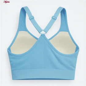 ست نیم‌تنه و شلوارک ورزشی زنانه ماییلدا مدل 5472-10411