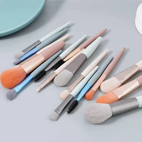 پک براش آرایشی 8 تیکه مینی طلق‌دار بدون ریزش