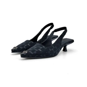کفش مجلسی زنانه پاشنه‌دار 3 سانت زنانه مدل4003 _ sandal valentino