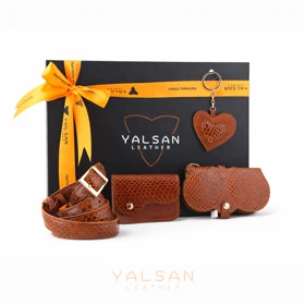 ست مینی لاکچری زنانه چرم یلسان مدل دیلا کد 166-DLN-ATS-MDS-MRV (عسلی)