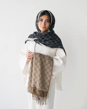 شال طرحدار گوچی | هیبا
