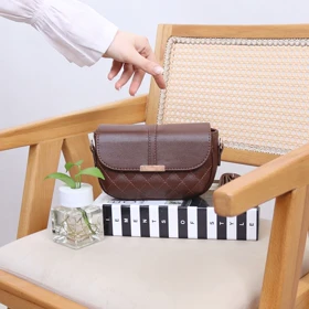 کیف دوشی دلین DELIN (شکلاتی)