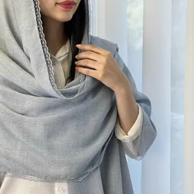 شال رنگی لبه توری