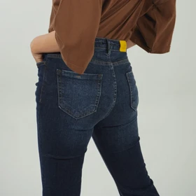 جین بوت کات 527