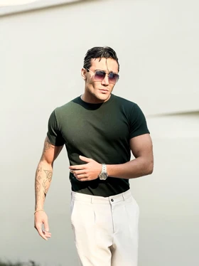 تیشرت فیت شرت سبز لجنی