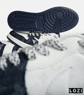 کفش کتانی مردانه و زنانه سفید سرمه ای NIKE LOUIS VUITTON x travis scott