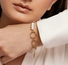 دستبند زنجیری زیبا و مرواریدی برند معتبر ژوپینگ