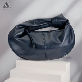 کیف زنانه چرمی Zara HandBag A06 (سورمه‌ای)