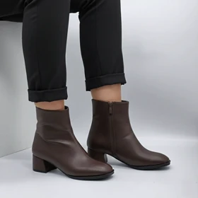 نیم بوت کلاسیک بغل زیپ طبی