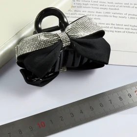 کلیپس مو زنانه مدل پاپیون نگین‌دار مجلسی کد G_Lnd_1488