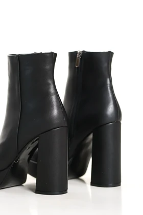 بوت و نیم بوت زنانه ziesce ziesce