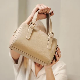 کیف دستی چرم زنانه مدل z064