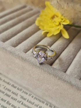 انگشتر جواهری فری سایز اشکی