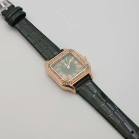 ساعت مچی زنانه دیسو Disu با بند چرم مناسب تیپ اسپرت و مجلسی کد 2