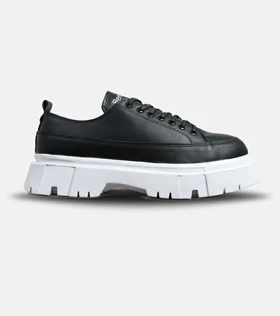 کفش کتانی مردانه مشکی BERSHKA