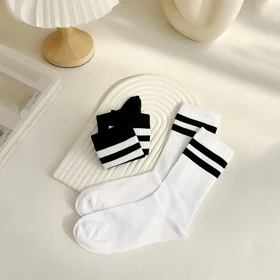 جوراب زنانه ساق بلند خطی | آی بولک