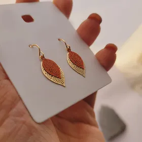 گوشواره آویز حصیری طرح برگ