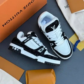 کفش لویی ویتون سوپر مستر مشکی سفید Louis Vuitton Super Master Black White