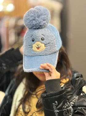 کلاه تدی منگوله‌دار