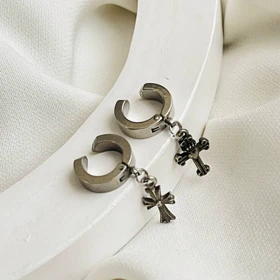 گوشواره فیک