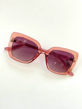 عینک شفاف پینترستی