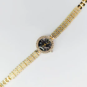 ساعت مچی زنانه مجلسی EHHE نگین‌دار با موتور کوارتز