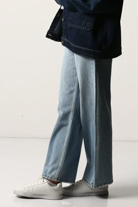 شلوارجین نیم بگ زنانه