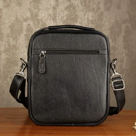 کیف دوشی مردانه بیورا مدل dbb37