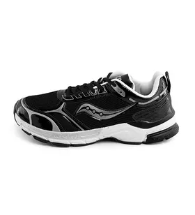 کفش اسپرت Saucony مردانه مشکی بند دار
