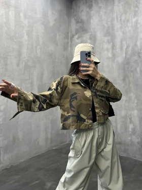 کت جین چیریکی