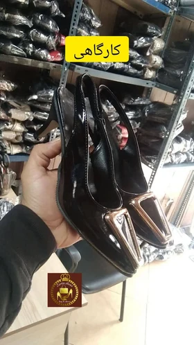 کفش صندل پشت‌باز مجلسی زنانه مثلث